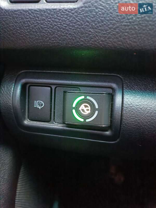 Седан Toyota Camry 2011 в Харкові