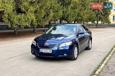 Седан Toyota Camry 2006 в Дніпрі