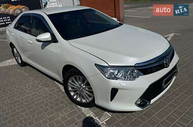 Седан Toyota Camry 2016 в Одесі