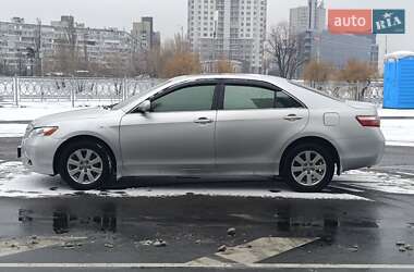 Седан Toyota Camry 2007 в Киеве