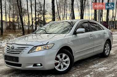 Седан Toyota Camry 2008 в Ахтырке