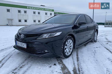 Седан Toyota Camry 2020 в 