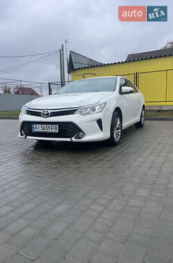 Седан Toyota Camry 2014 в Кропивницькому