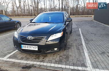 Седан Toyota Camry 2008 в Виннице