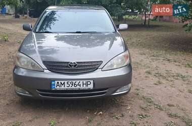 Седан Toyota Camry 2003 в Києві