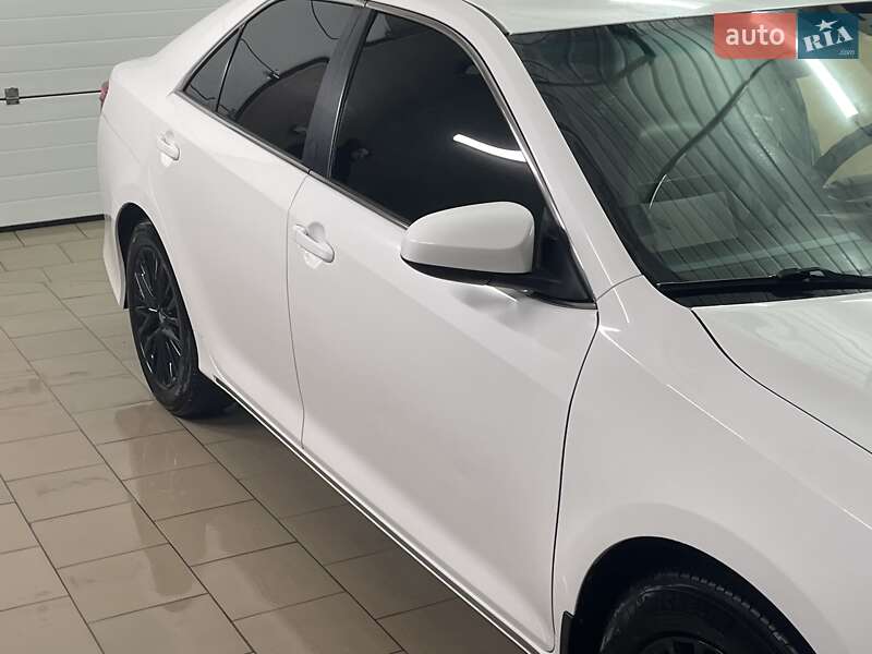 Седан Toyota Camry 2012 в Благовіщенську