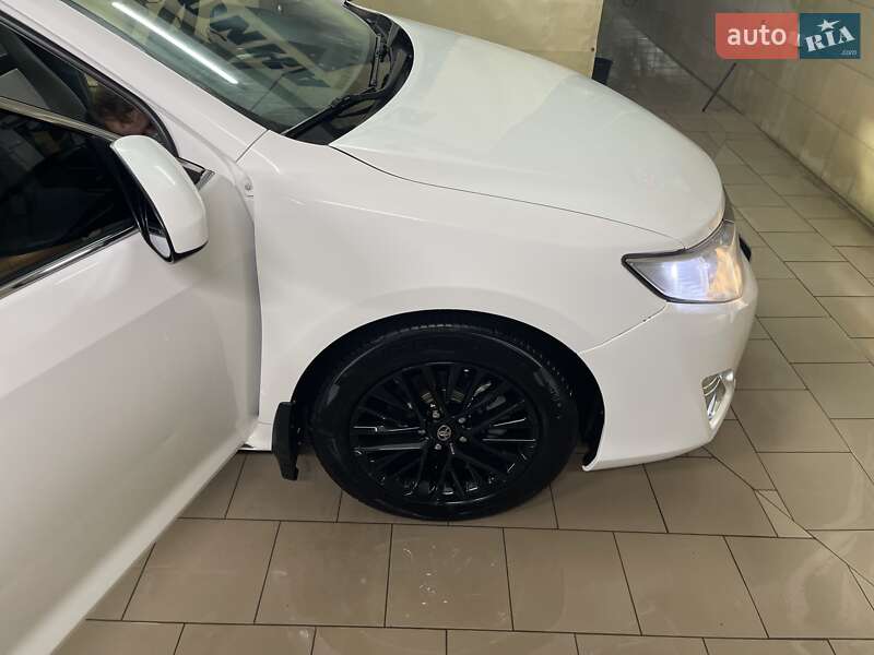 Седан Toyota Camry 2012 в Благовіщенську