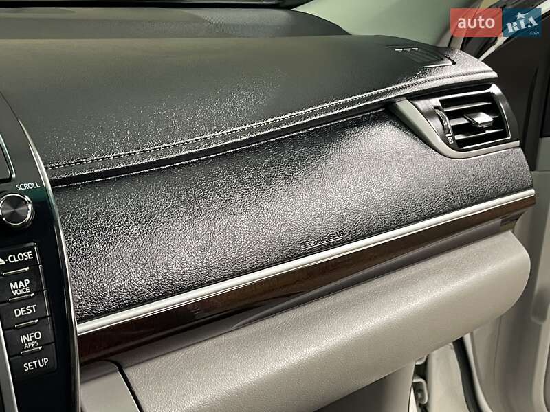 Седан Toyota Camry 2012 в Благовіщенську
