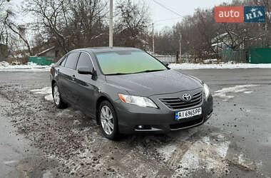 Седан Toyota Camry 2007 в Попільні