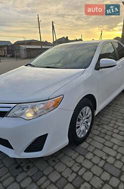 Седан Toyota Camry 2013 в Білій Церкві