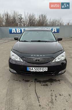 Седан Toyota Camry 2004 в Бобринце