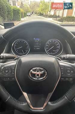 Седан Toyota Camry 2018 в Одесі