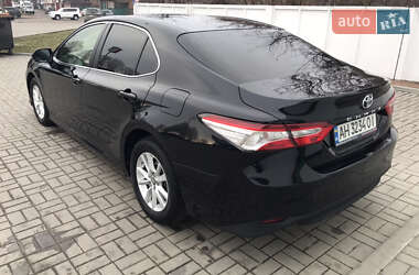 Седан Toyota Camry 2017 в Житомирі