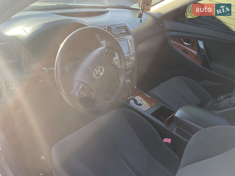 Седан Toyota Camry 2008 в Буче