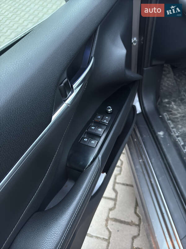 Седан Toyota Camry 2018 в Звягеле фото 16 Седан Toyota Camry 2018 в Звягеле