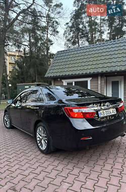 Седан Toyota Camry 2012 в Хмельнике