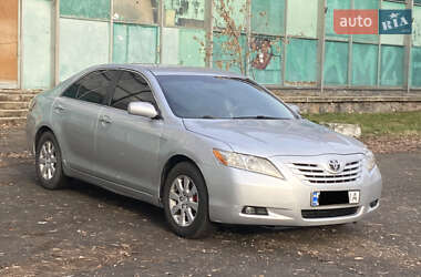 Седан Toyota Camry 2007 в Києві