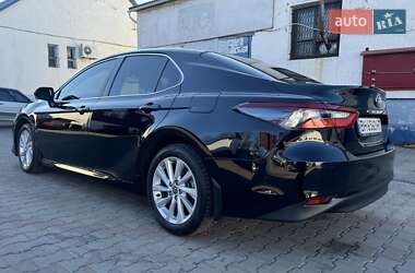 Седан Toyota Camry 2021 в Одессе