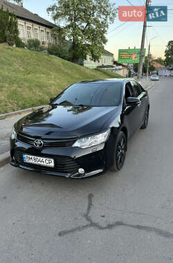 Седан Toyota Camry 2017 в Сумах