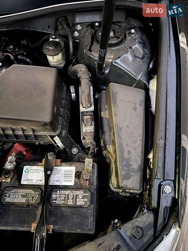 Седан Toyota Camry 2015 в Гайвороні