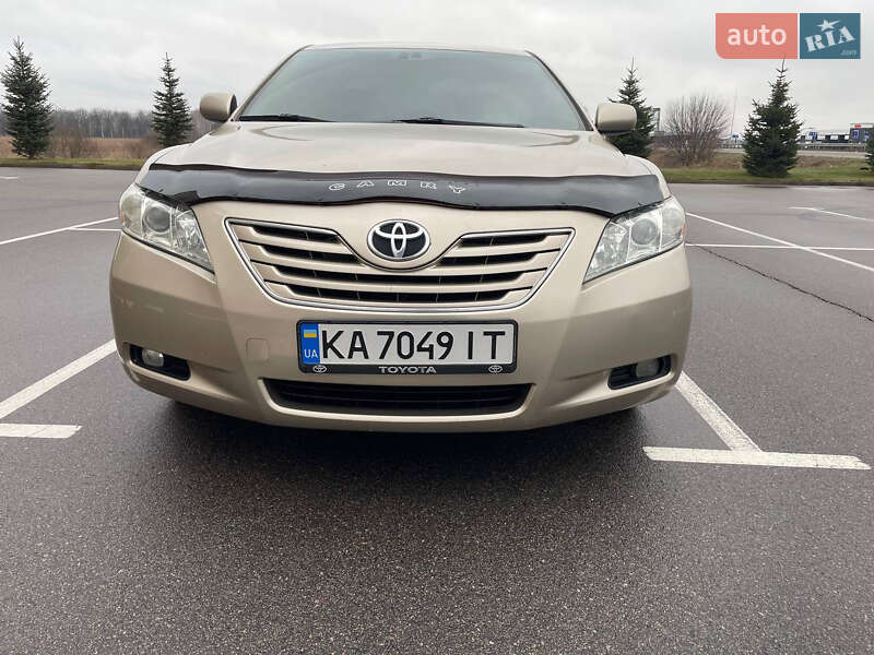 Toyota Camry 2006