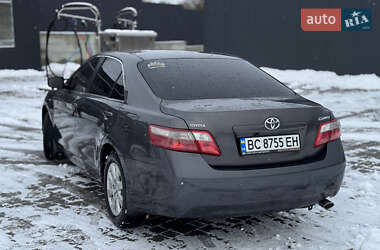 Седан Toyota Camry 2008 в Львове