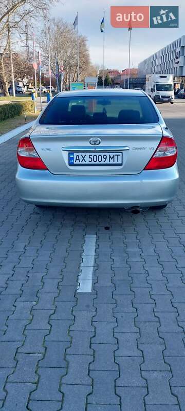 Седан Toyota Camry 2002 в Одессе