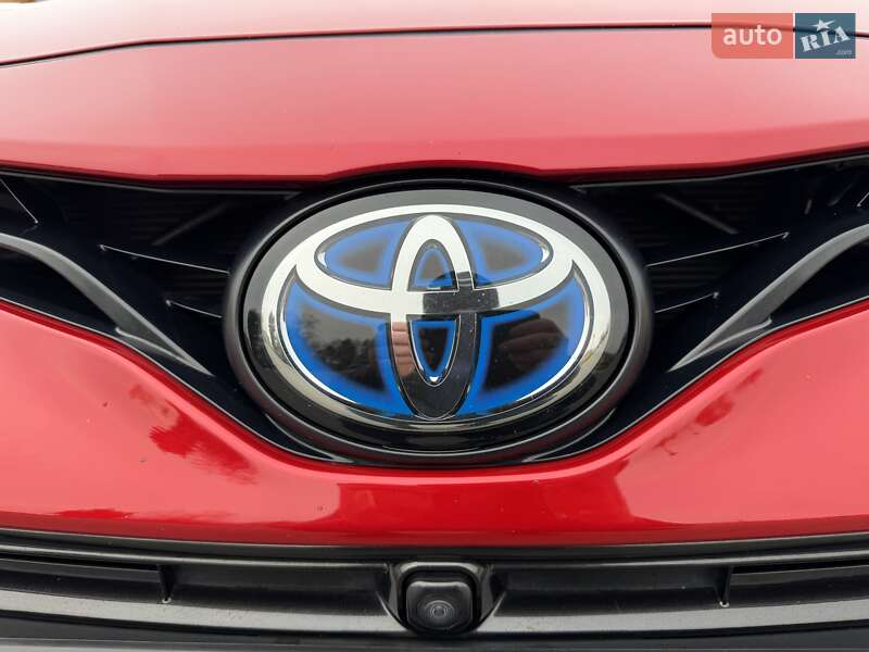 Седан Toyota Camry 2022 в Измаиле