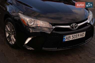 Седан Toyota Camry 2016 в Гайсине