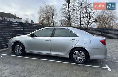 Седан Toyota Camry 2012 в 