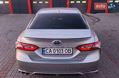 Седан Toyota Camry 2020 в Черкассах