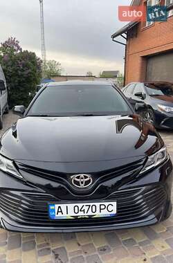 Седан Toyota Camry 2018 в 