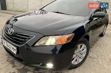 Седан Toyota Camry 2006 в Харькове