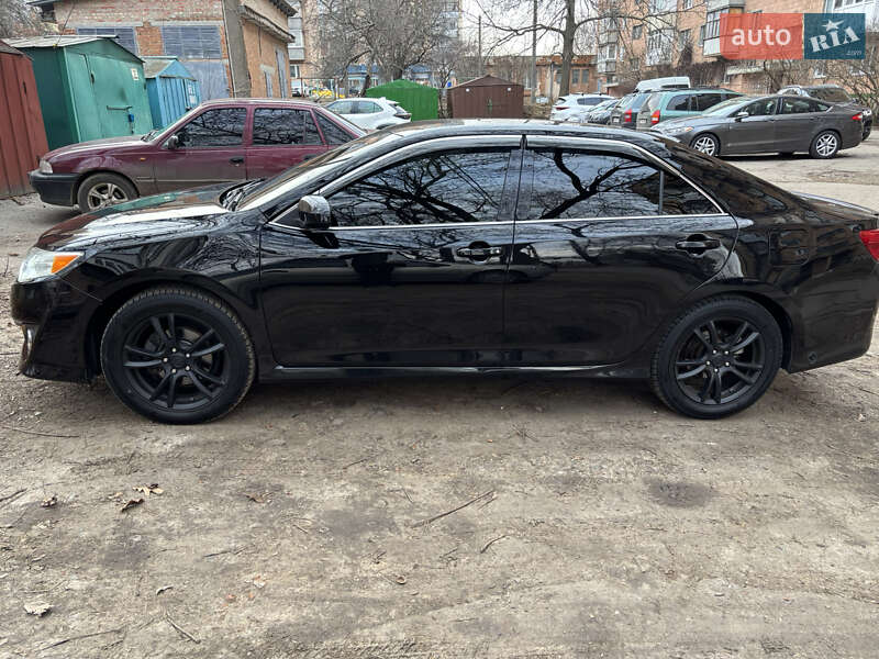 Седан Toyota Camry 2014 в Полтаві фото 14 Седан Toyota Camry 2014 в Полтаві