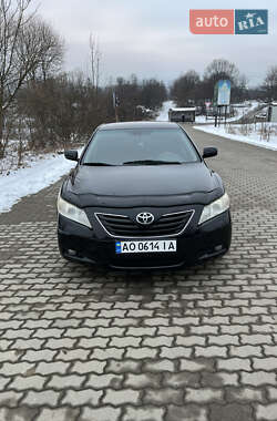 Седан Toyota Camry 2008 в Сваляві