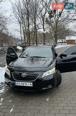 Седан Toyota Camry 2008 в Сваляві