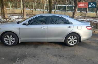 Седан Toyota Camry 2008 в Києві