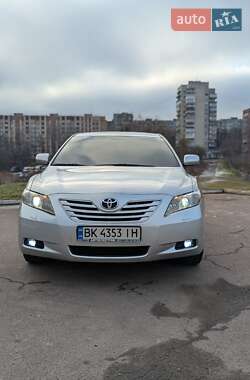 Седан Toyota Camry 2007 в 