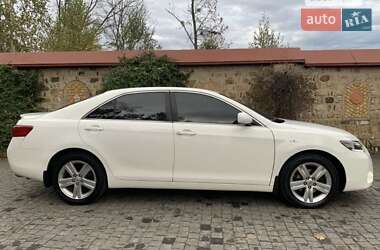 Седан Toyota Camry 2008 в Львове