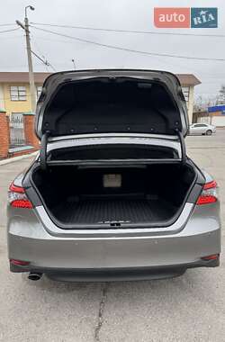 Седан Toyota Camry 2021 в 