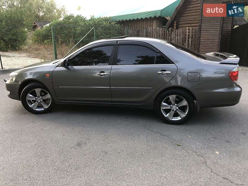 Седан Toyota Camry 2006 в Полтаві