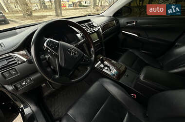 Седан Toyota Camry 2015 в Харкові