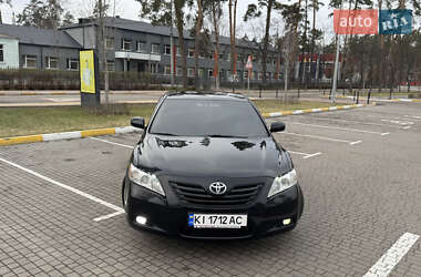 Седан Toyota Camry 2008 в Києві