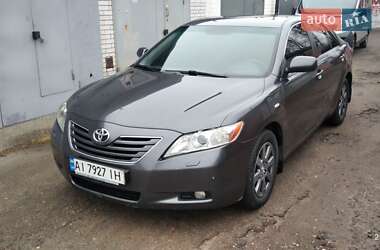 Седан Toyota Camry 2007 в Києві