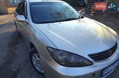 Седан Toyota Camry 2005 в Кропивницькому