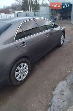 Седан Toyota Camry 2008 в Павлограді