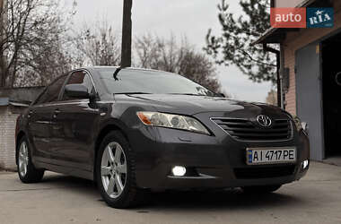 Седан Toyota Camry 2006 в Києві