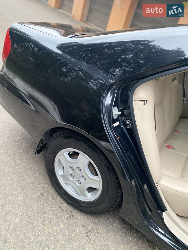 Седан Toyota Camry 2002 в Смілі