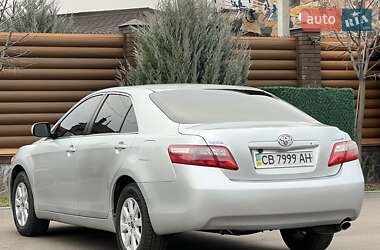 Седан Toyota Camry 2006 в Києві