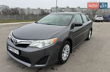 Седан Toyota Camry 2013 в Запоріжжі